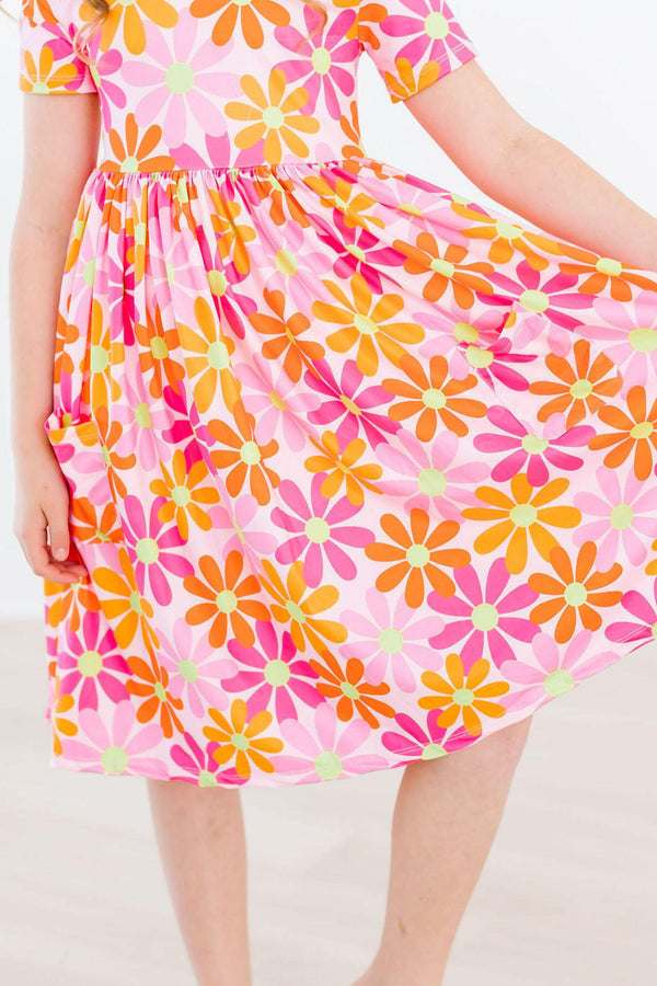 retro-daisies-s-s-pocket-twirl-dress Mila &  Rose - Sophia's Style-Retro Daisies S/S Pocket Twirl Dress-6-12M--1
